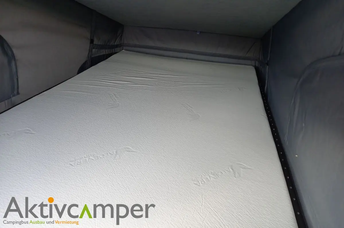 Aufstelldach Vito V-Klasse Mercedes Innenansicht Batt Matratze
