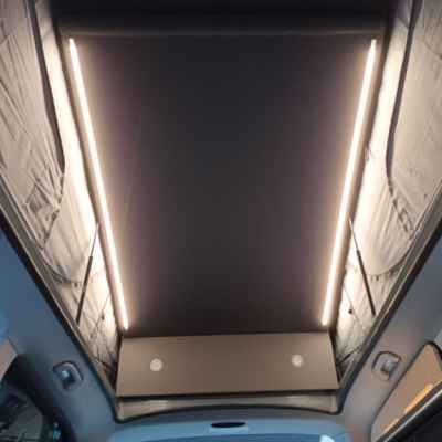 LED-Beleuchtung im Camper Aufstelldach und Bettsystem unten. Im Camper nachrüsten mit Fernbedienung im Vito V-Klasse EQV Camper